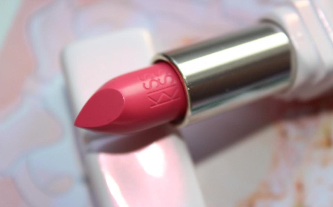 Guerlain Kiss Kiss Le rouge Cream Galbant - 565 (Blossom Glow) - отзыв4 Guerlain Kiss Kiss Le rouge Cream Galbant - 565 (Blossom Glow)