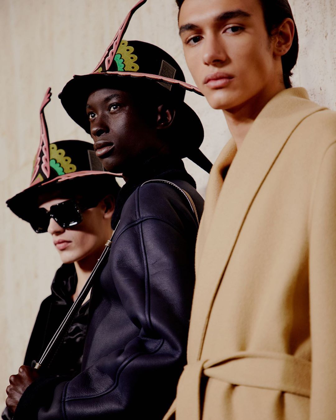 LOEWE - The LOEWE Fall Winter 2020 Menswear collection is now available in store and on loewe.com

#LOEWE #LOEWEFW20