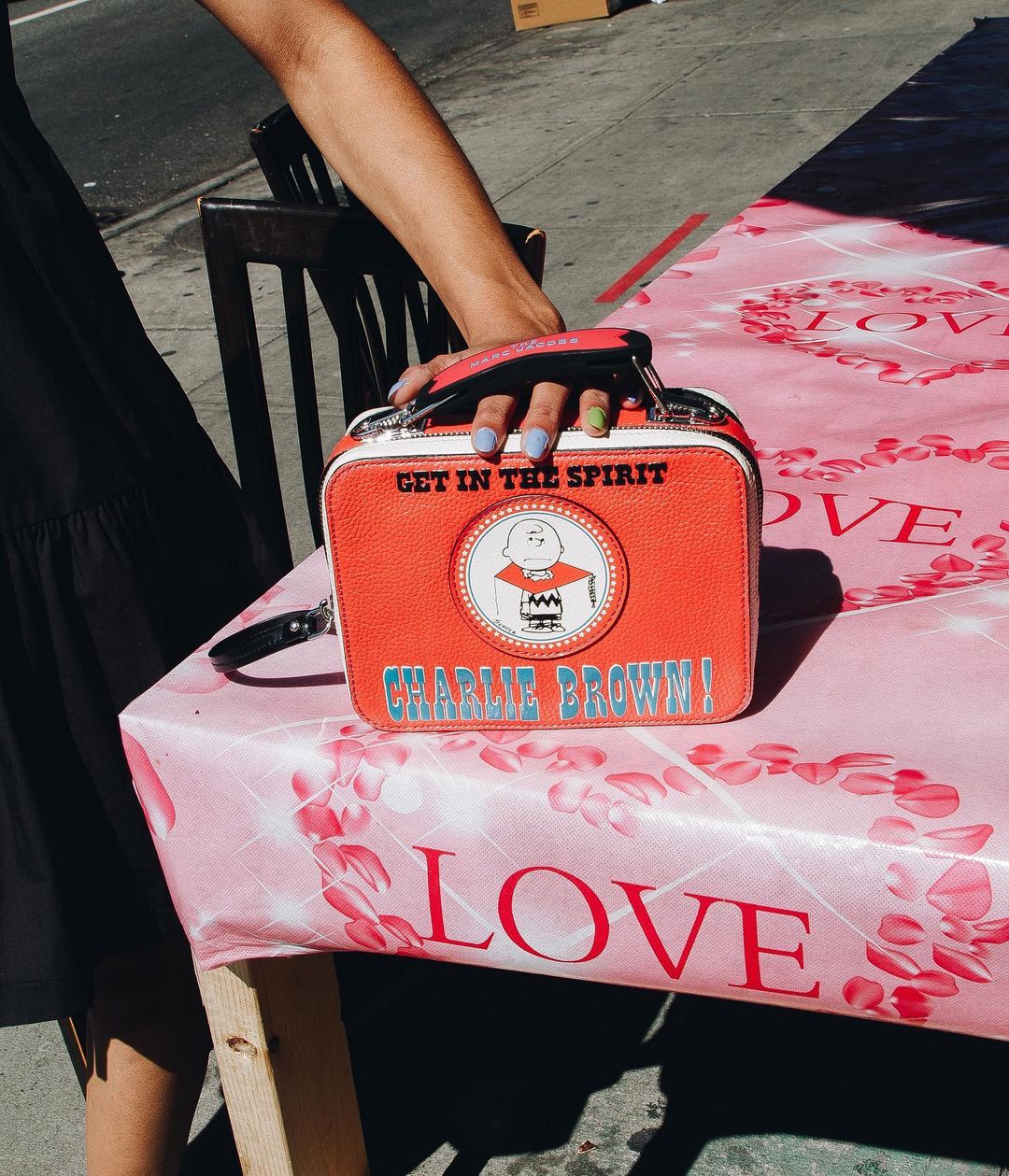 Marc Jacobs - THE PEANUTS MINI BOX BAG.
 
Photographed by @TyrellHampton

September 21, 2020 in New York City.