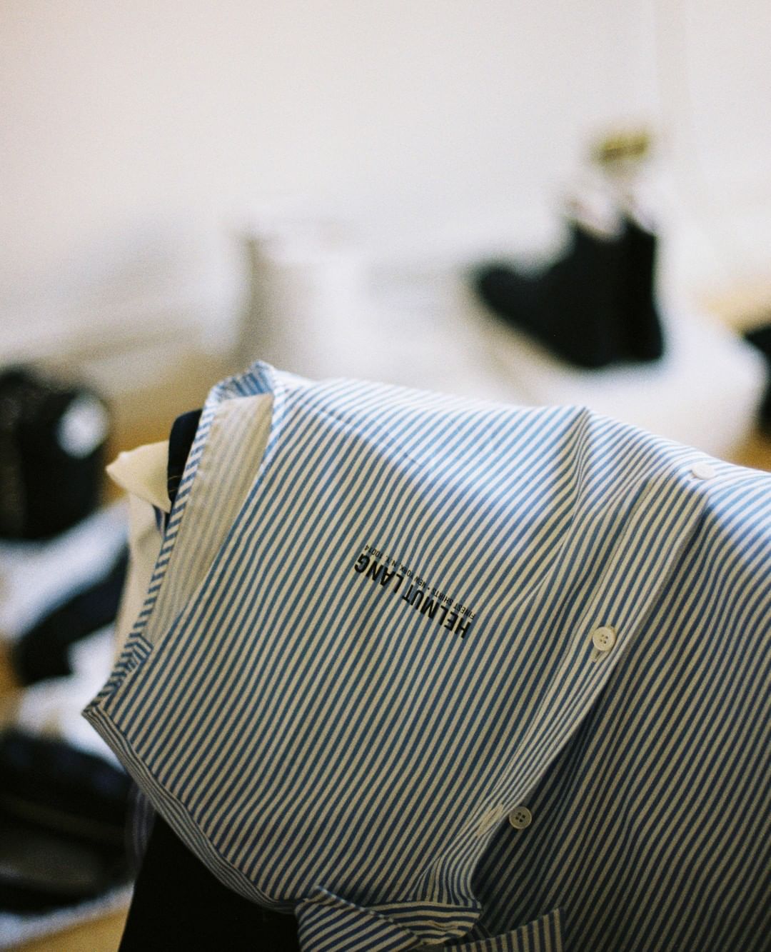 A N T O N I O L I . E U - Backstage @helmutlang