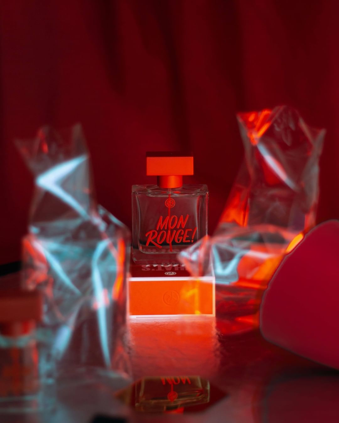 Ив Роше Россия - 💕ЛЮБИ СЕБЯ! ВОСХИЩАЙ ВСЕХ!
⠀
😍Неуверенность, заниженная самооценка, сомнения... Если ты решила бороться с этими чувствами, есть только один выход: ЛЮБОВЬ К СЕБЕ! Что это на самом деле...