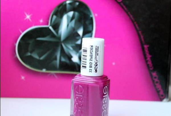 Undefined Polish with a defining name Essie Big Spender - review