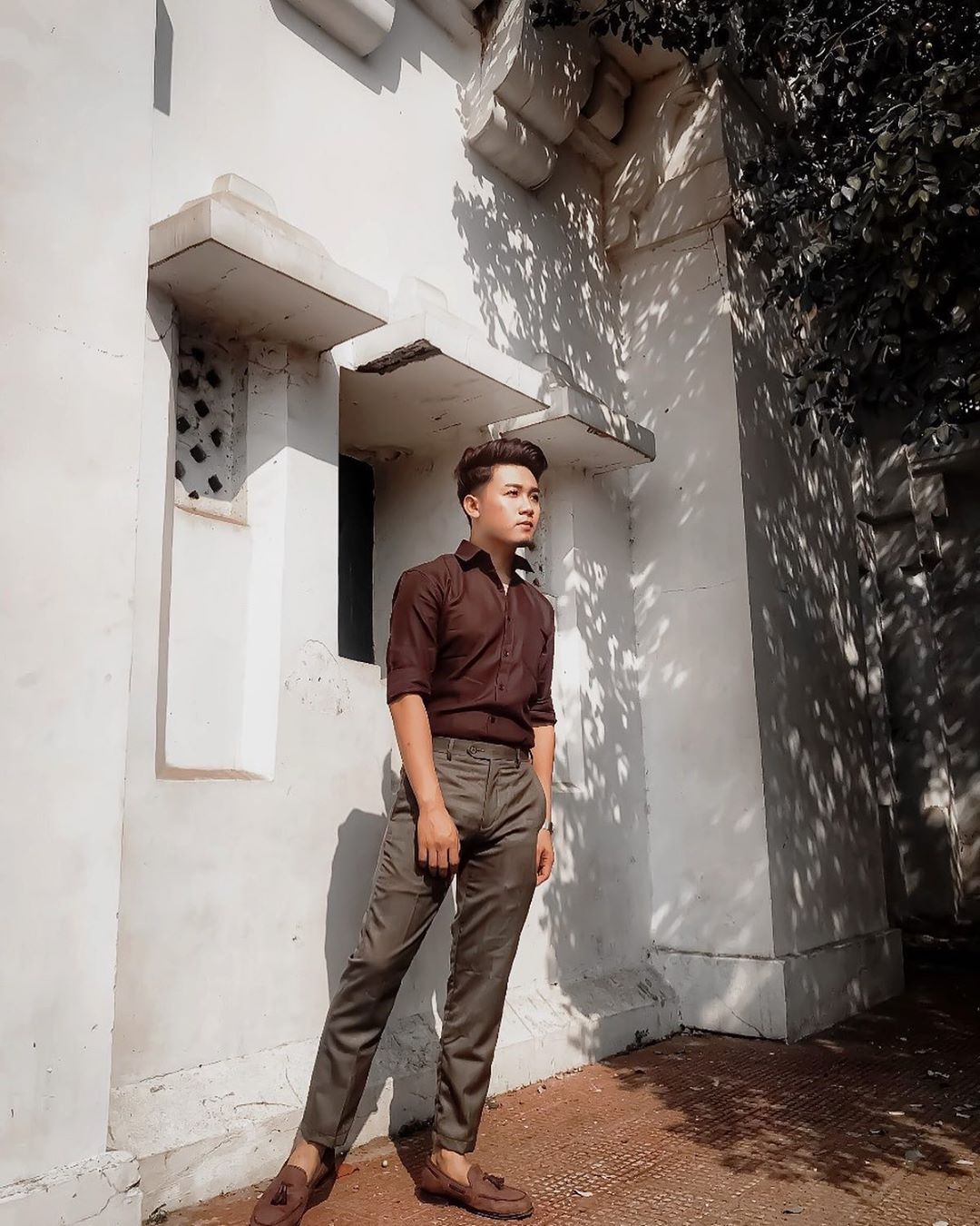 MYNTRA - Regardless age, skin tone or body type, neutral colors are always a good idea. Agrees @thetrendy_hipster
For similar styles, look up product codes: 8989327 / 9636275 / 2079107
For more style...