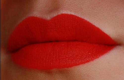 La esencia de la estancia matt lip cream 04 de Seda Rojo - reseña