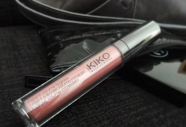 Соблазнительный итальянец Kiko Extra Volume Lipgloss 09