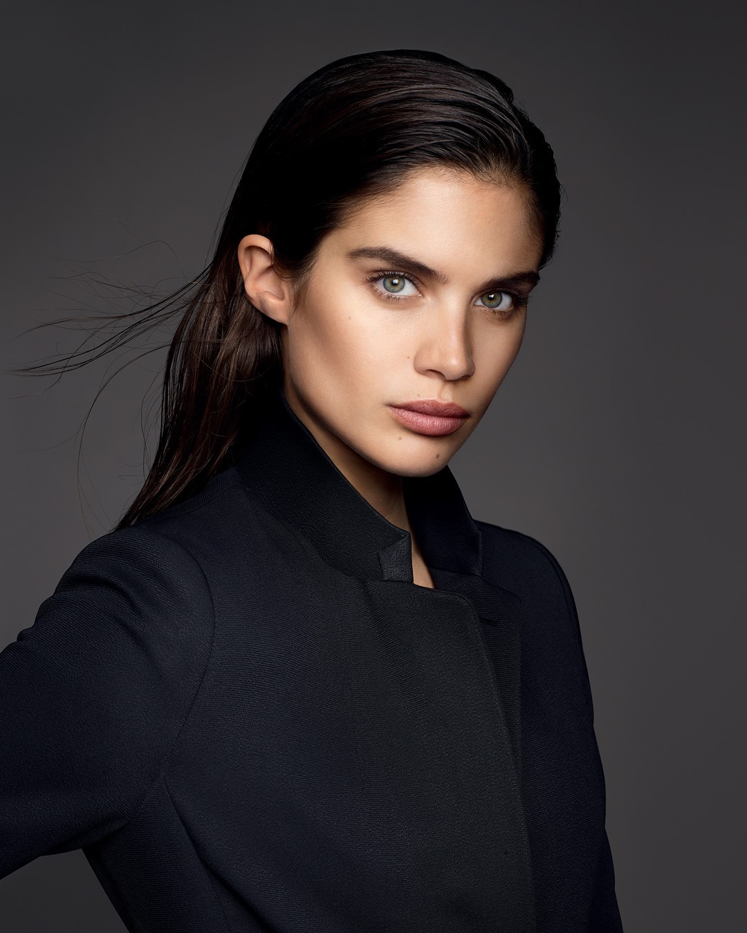 Armani beauty - High coverage, high confidence. @SaraSampaio wears POWER FABRIC in shade 6.5 for a perfect, velvet matte finish that lasts all day. 

Credit: @karimsadli

#Armanibeauty #PowerFabric #f...