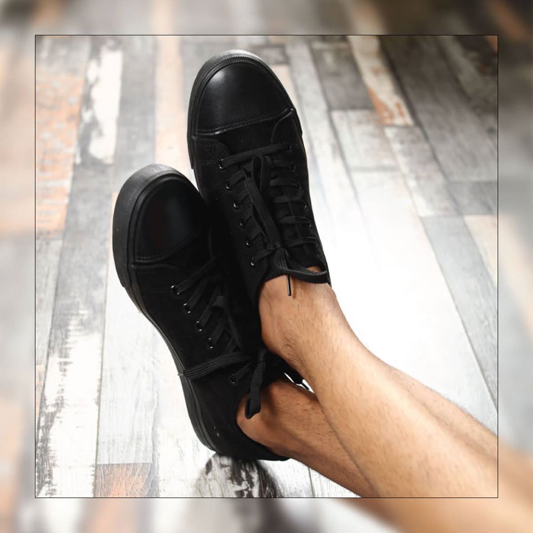 Lifestyle Stores - Every wardrobe needs a dose of classic black! Perfect the laid back look with these comfortable lace-up sneakers from Forca, by Lifestyle!
.
Tap on the image to SHOP NOW or visit yo...