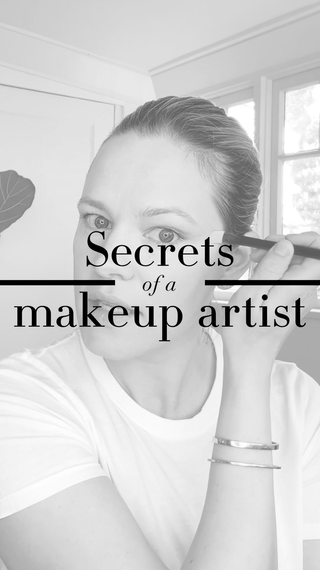 Armani beauty - Discover celebrity makeup artist @KayleenMcAdams's glowing skin #Armanibeauty look in the first episode of Secrets of a makeup artist. 

Recreate the look: 

LUMINOUS SILK PRIMER
LUMIN...