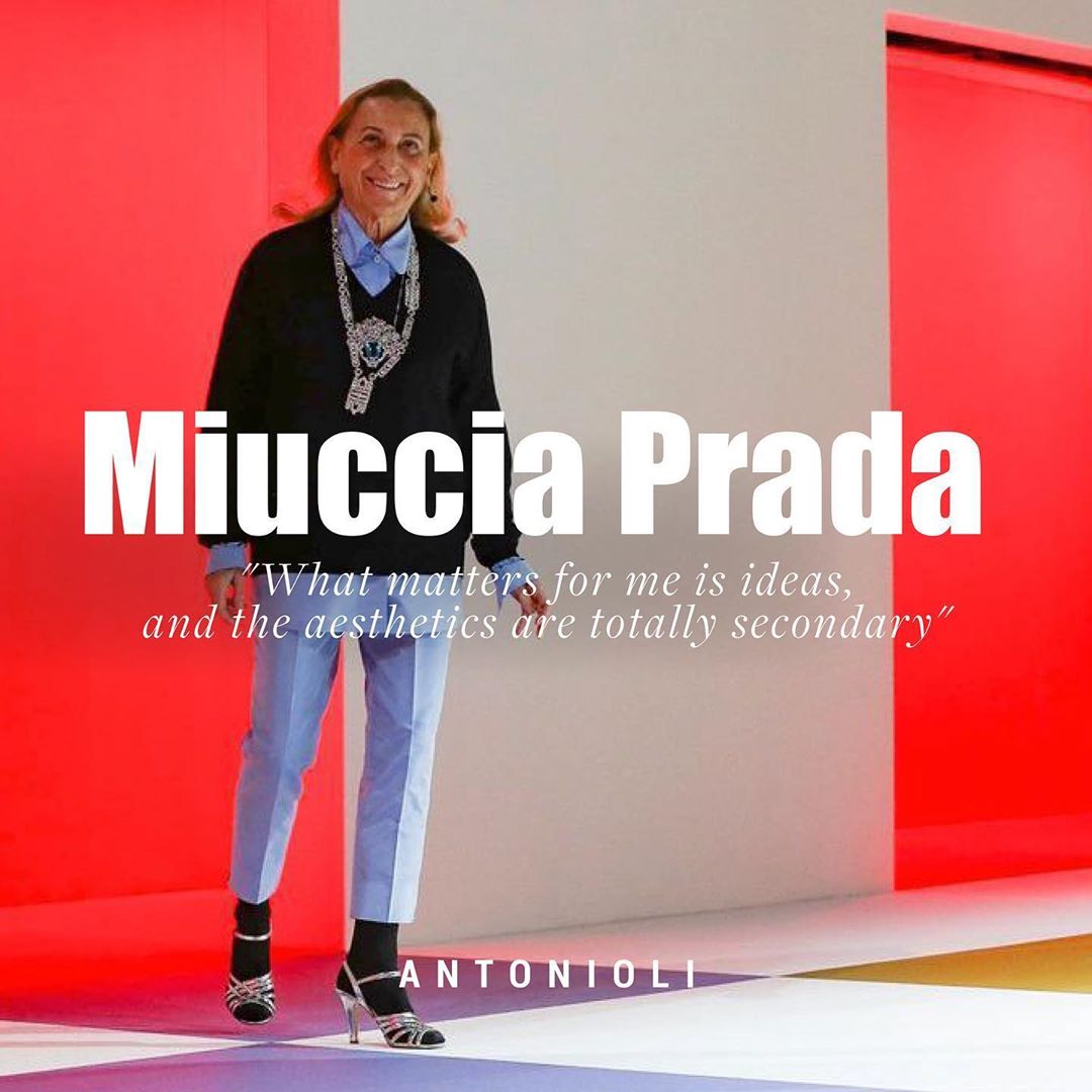 A N T O N I O L I . E U - Founded as a leather goods house in 1913 in Milan, Prada entered the field of fashion when Miuccia Prada took the helm of the family company in 1979, transforming Prada into...