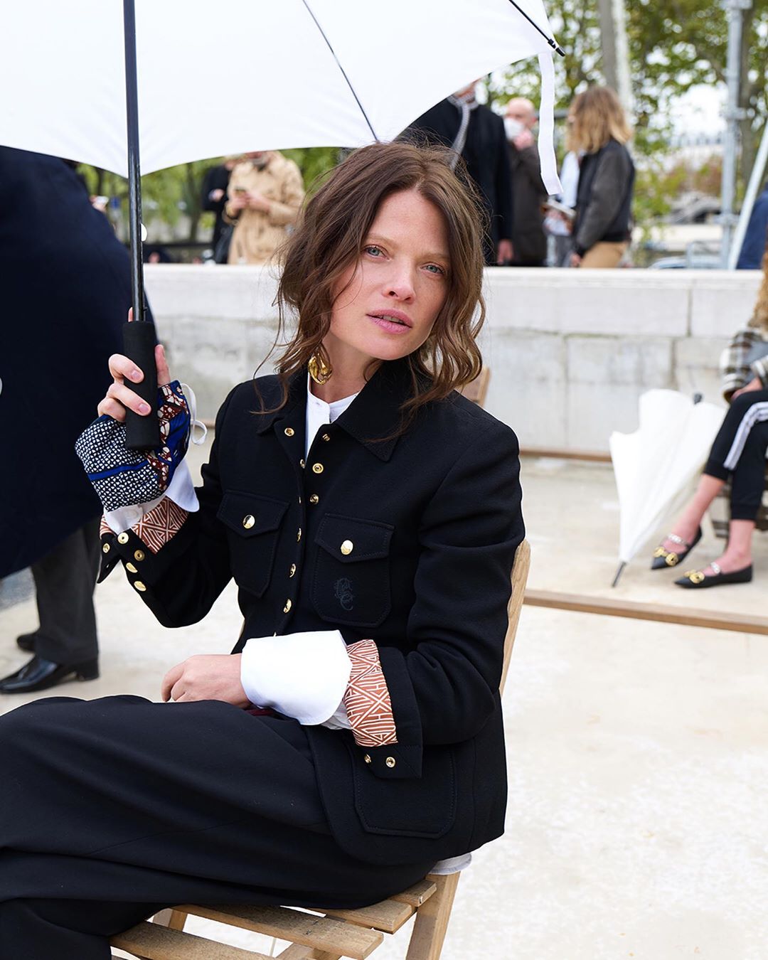 Chloé - Among the guests attending the #CHLOEss21 show, #ASeasonInHope, at the Palais de Tokyo were @MelanieThierry, @HoudaBenyamina, @m.y.a.y.e, @ConstanceDebre and @crystalmrr

Photographed by @Sas...