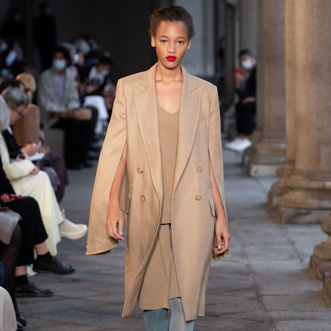 Max Mara - Like the indomitable heroines of the Renaissance, the #MaxMaraSS21 runway show is all about rebuilding the world, better than it was before. See each look from the collection now at maxmara...