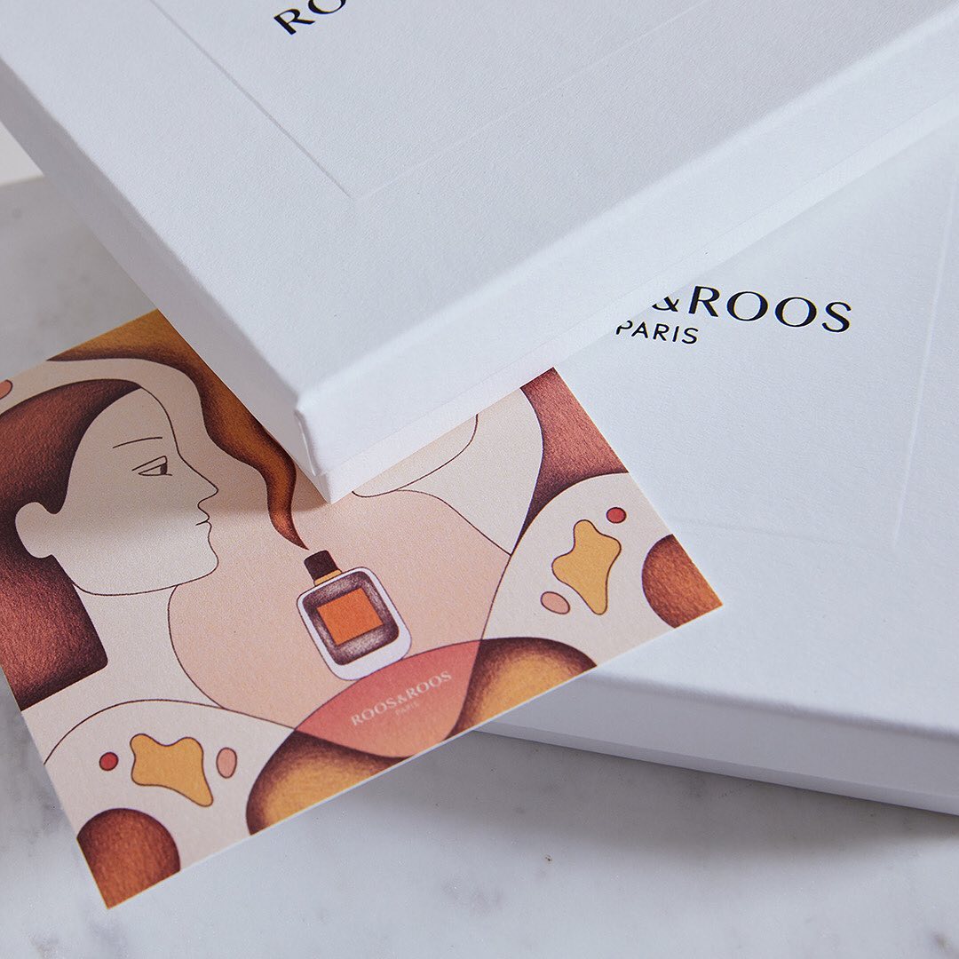 ROOS AND ROOS Parfums - We deliver you if you wish to try our perfumes with our discovery kit. 
Choose 5 of our 2ml perfume samples among our creations. The ideal coffret to discover the Roos & Roos f...