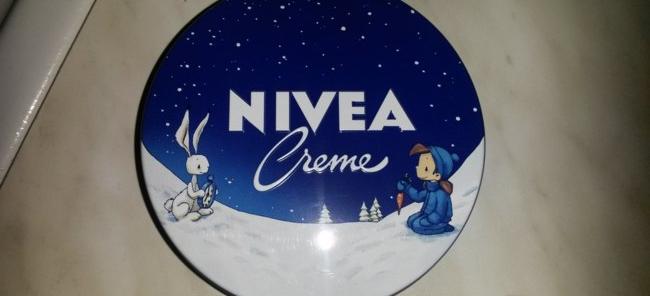 Универсальный увлажняющий крем NIVEA Creme фото