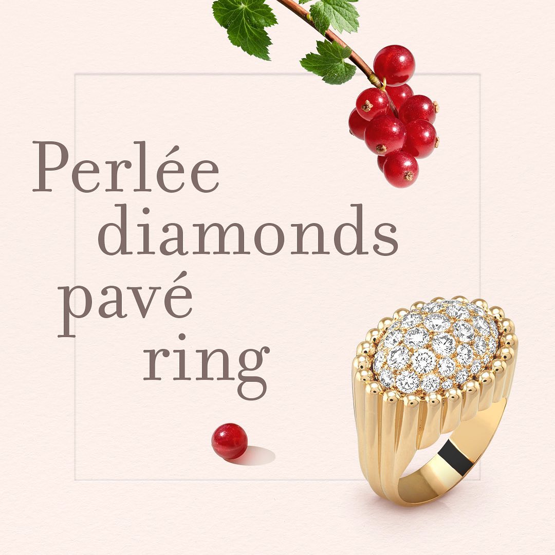 Van Cleef & Arpels - Discover the new Perlée diamonds pavé ring. Inspired by the 1948's Tartelette ring, it is a contemporary nod to Van Cleef & Arpels' heritage.
The expertise of the Maison's craftsm...
