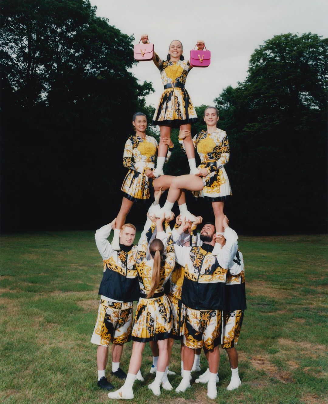 Versace - V strong, V courageous, V virtuous - the @paris.cheer squad embody the values of the #VersaceVirtus accessories line.

We challenged the team to create V-shaped formations inspired by our Ba...