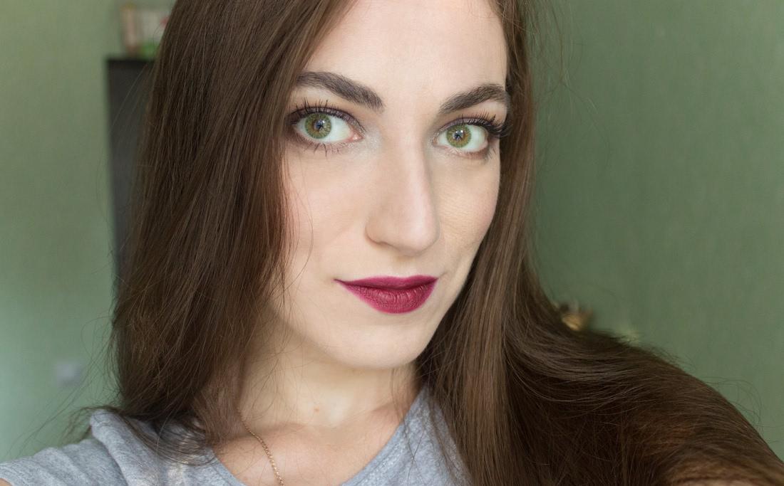 Catrice Mattlover Lipstick Pen в оттенках 010 So Bordeaux и 080 Luca Loves Lavender11 b92c95_lbox.jpg