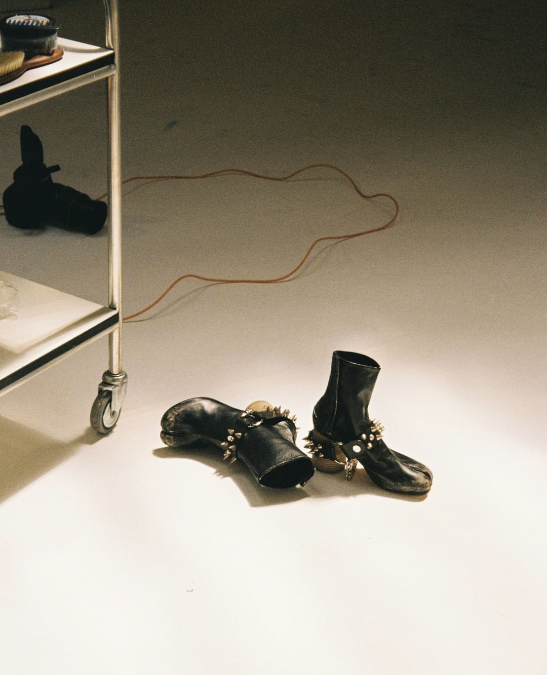 A N T O N I O L I . E U - Backstage @maisonmargiela