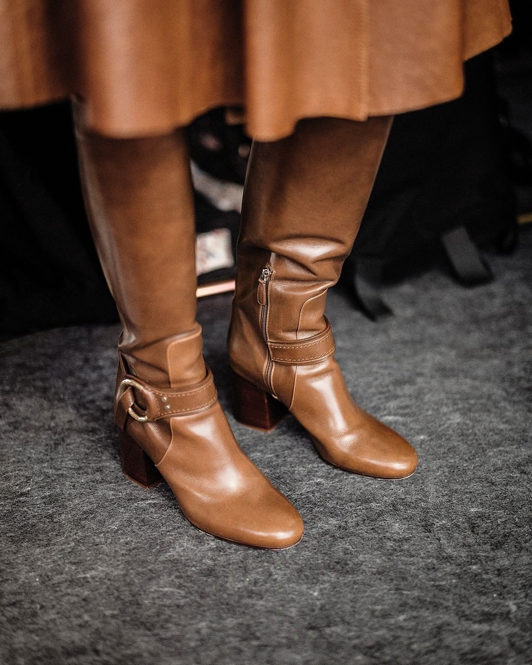Chloé - Chloé boots signal classic style with sleek polish

Shop #CHLOEfall20 shoes in boutiques and on chloe.com

#CHLOE