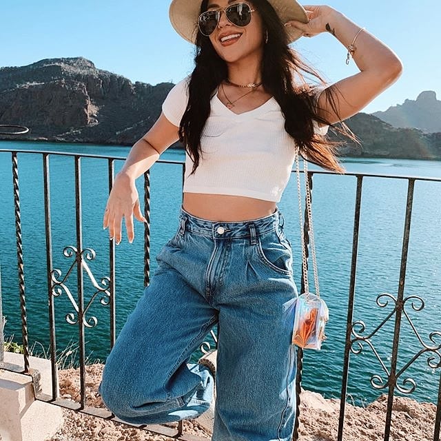 SHEIN.COM - Can you feel the coastal winds? 🌊  @fanytapias

Shop Item #: 1110982

#SHEIN #SHEINgals #SHEINstyle #SHEINss2020 #SHEINsummer #tee