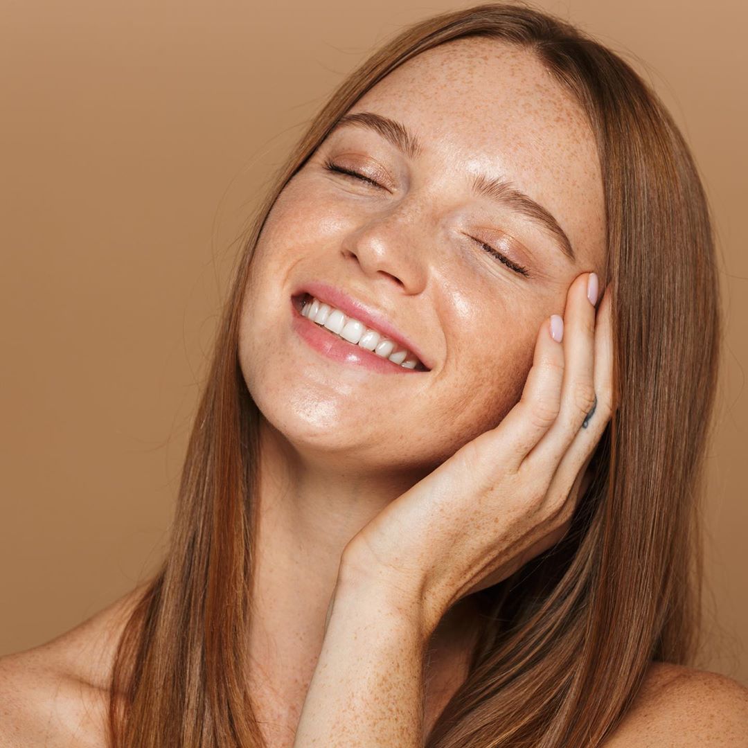 DS Laboratories - ¿Looking for perfect eyebrows? Spectral.BROW works by combining the most potent ingredients with cutting-edge eyebrow thickening technology to offer you a complete solution for achie...