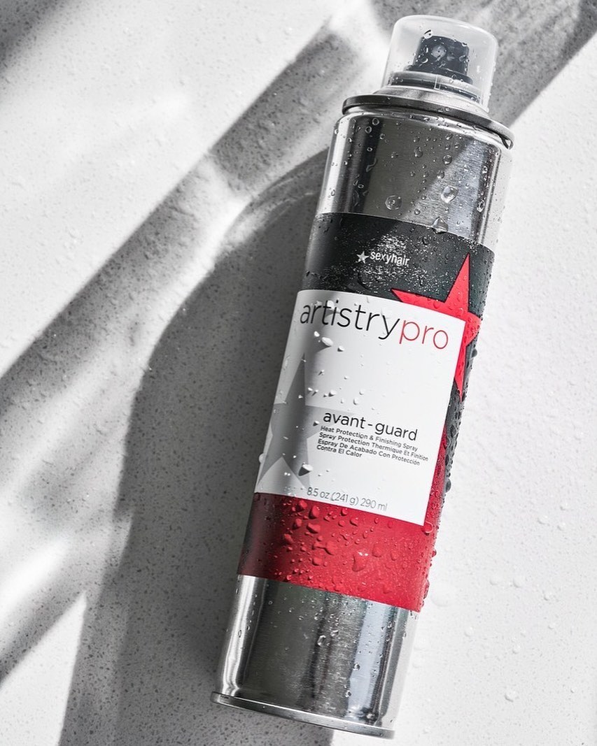 Sexy Hair® - Get thermal protection with flexibility to work styles into place. Infused with amino acids, this is the perfect lightweight holding spray to start and finish your style.⁣
✔️Provides up t...