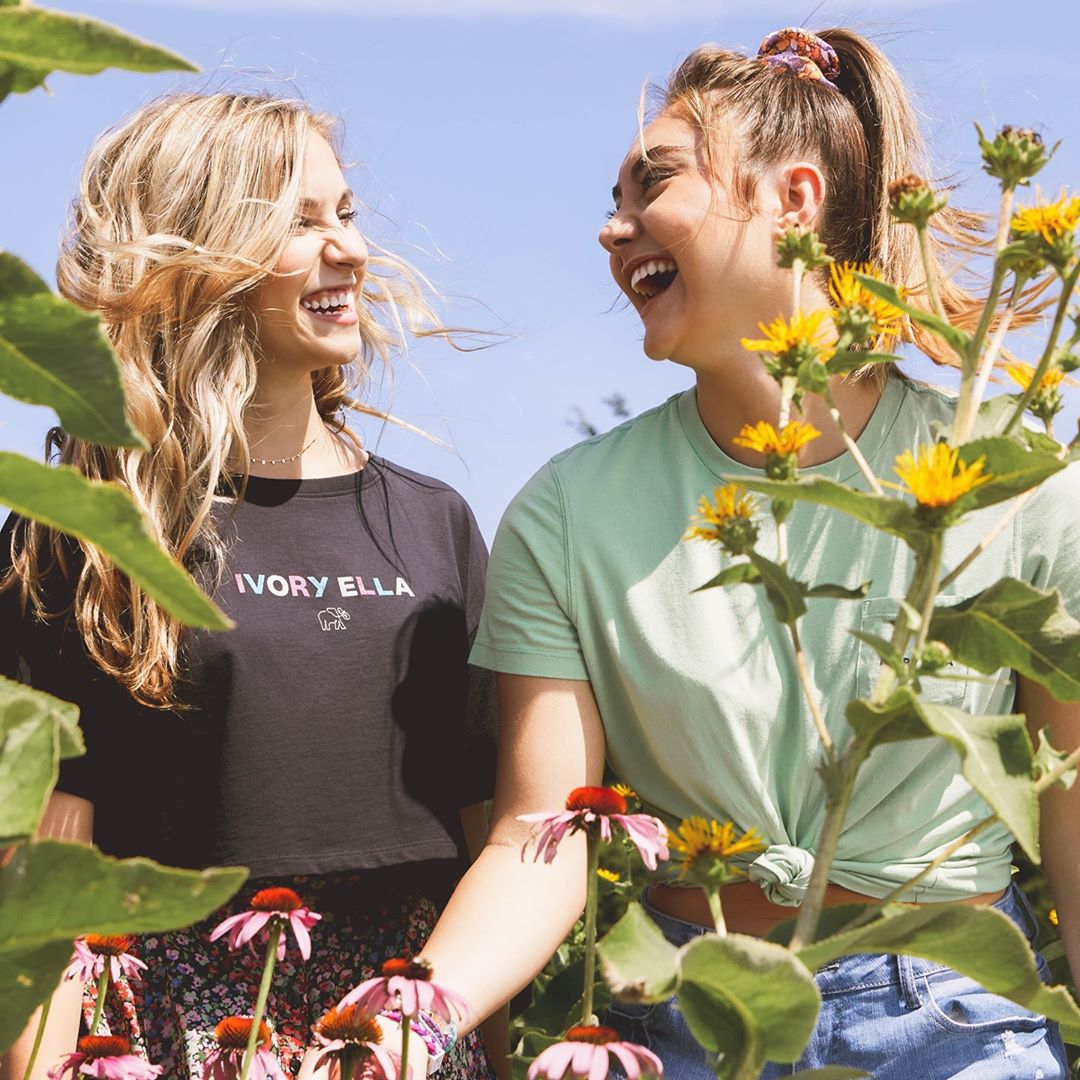 Ivory Ella - That feeling when your bff tells you that #IvoryElla has FREE SHIPPING all day 😍 🌸  Oh, AND 30% off sale items! Click our link in bio to get shopping 🐘 #IEForMe #WrittenInTheStars #Weeken...