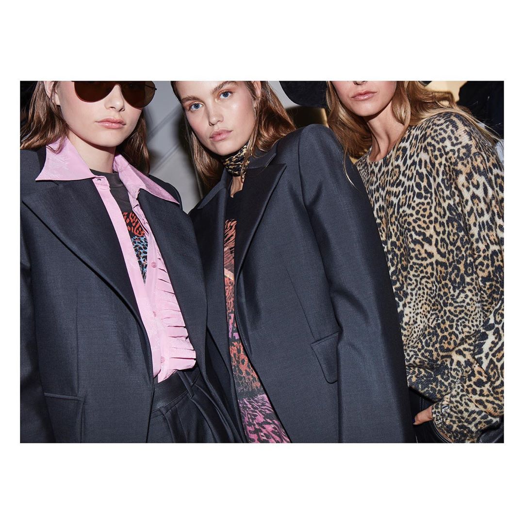 Zadig&Voltaire Officiel - Throwback to #ZadigSS20 backstage with @ulrichknoblauch_ Tap to shop the looks !