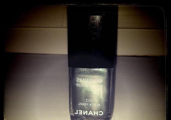 Black pearl by Chanel - review