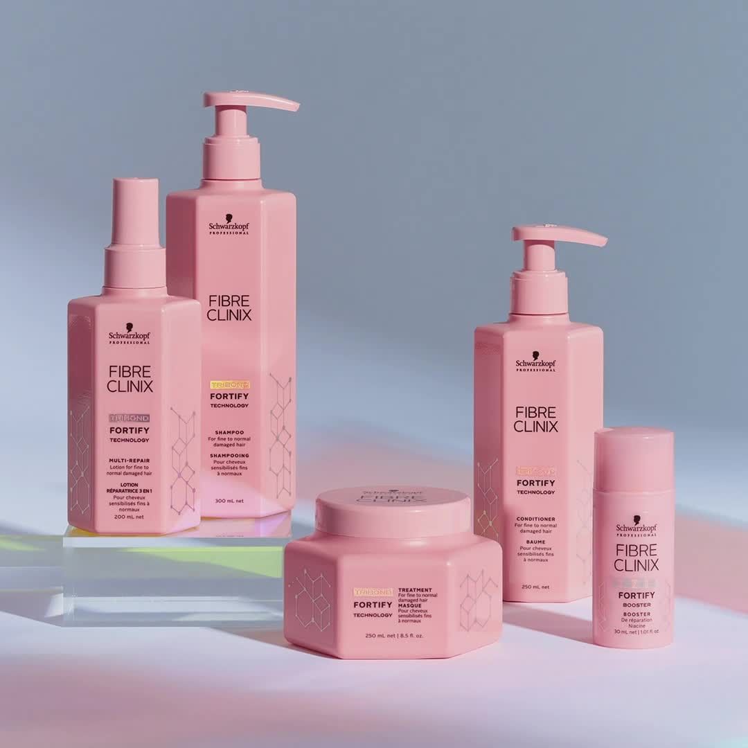 Schwarzkopf Professional - Maintain salon results at home! 
NEW #FibreClinix Fortify has been formulated with Niacinamide to strengthen and nourish damaged and over-processed hair.

#FIBRECLINIX #craf...