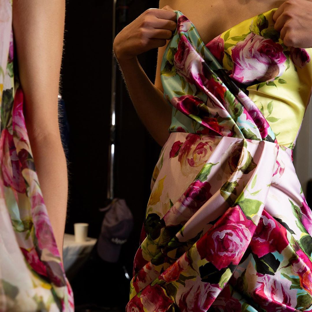 Blumarine - The bodice and petal-cut skirt romantic draping creates an incredible, figure-flattering wrap around effect.
#BlumarineSS20 #Blumarine #SS20