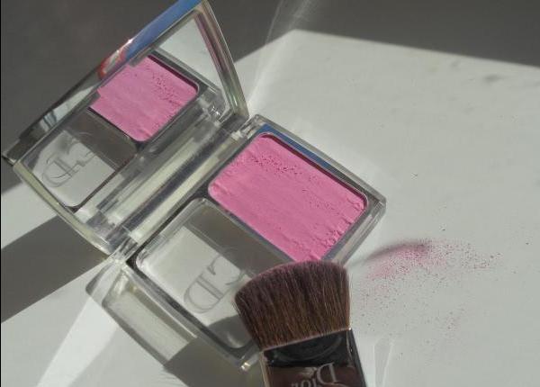 Dior Diorskin Healthy Glow Booster Blush №001 Petal - rezension