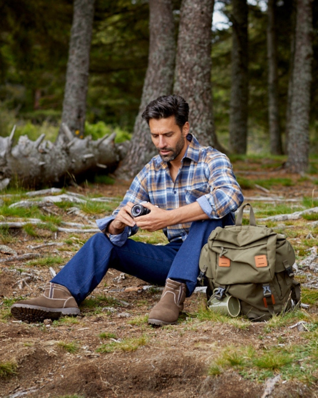 Atlas For Men - Qui a dit qu'une balade en forêt ne rimait pas avec style ? 🌲⁠
.⁠
.⁠
.⁠
.⁠
.⁠
.⁠
.⁠
#outdoor #forest #baroudeur #chemise #menfashion #atlasformen #backpacking #break #nature #escape #...