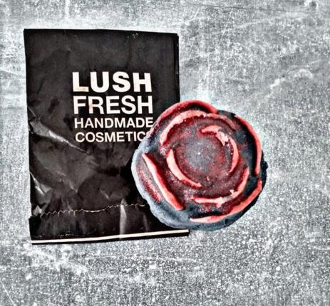 Отзыв о Бомба для ванны Lush Черная Роза от Олеся  - отзыв