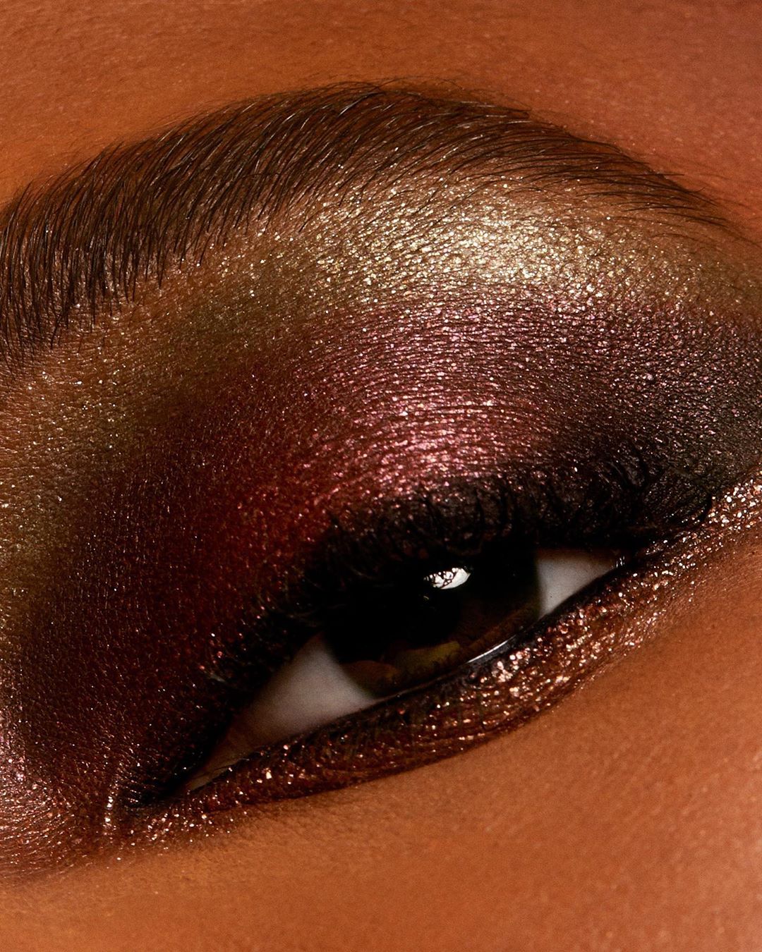 NARS Cosmetics - For your glistening pleasure. Featuring High-Pigment Longwear Eyeliner in Via Veneto and Powerchrome Loose Eye Pigment in Hammered, Stricken, Riding High, and Shock ‘Em.