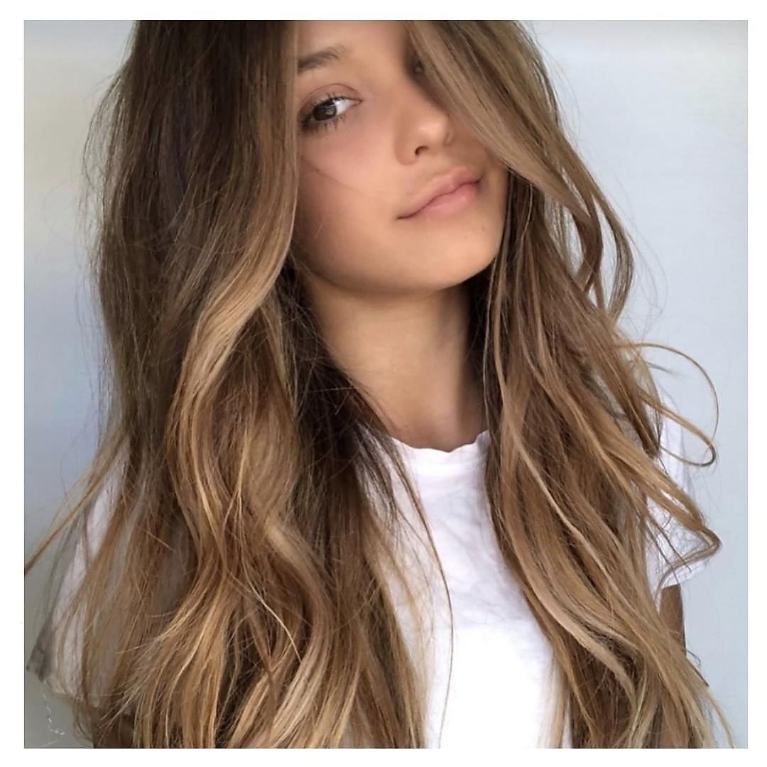 L'Oréal Professionnel Paris - Hair by @chelseahaircutters @kategracie_chelseahair 🇦🇺
.
🇺🇸/🇬🇧 Welcome the NEW powerful bleaching game changer!
Blond Studio 8 Bonder Inside is your new French Balayage a...