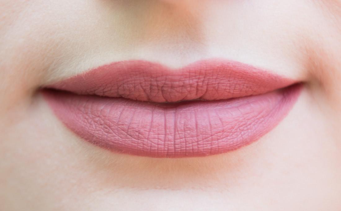 Тинт velvet. Divage кремовый тинт Chic Touch Matte Tint. Cailyn Pure Lust extreme Matte Tint Velvet 40 quenchable.