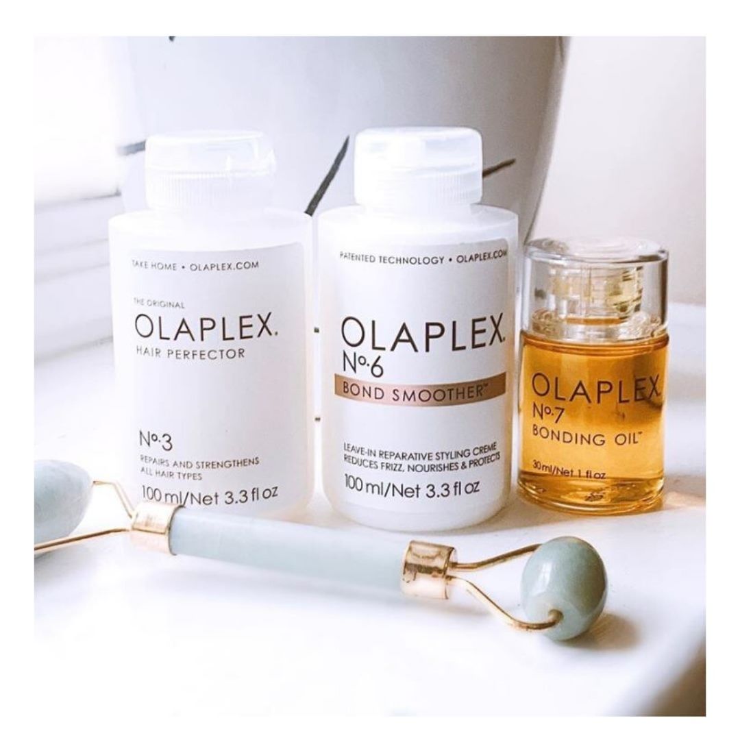 Eugène Perma Professionnel - Détendez vous et prenez soin de vos cheveux avec la routine @Olaplex 💕
Des cheveux plus forts, en bonne santé et visiblement plus brillants! ✨

Et vous quelle est votre ro...