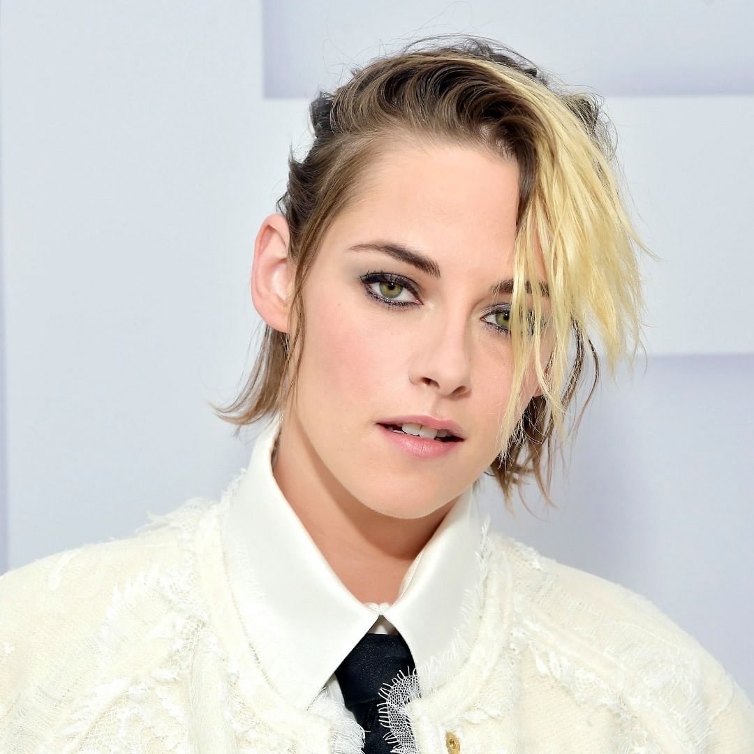 CHANEL - Impressions from Los Angeles — House ambassador Kristen Stewart is joined by Cleo Wade after the CHANEL Spring-Summer 2021 Ready-to-Wear show.

See all the looks on chanel.com

#CHANELSpringS...