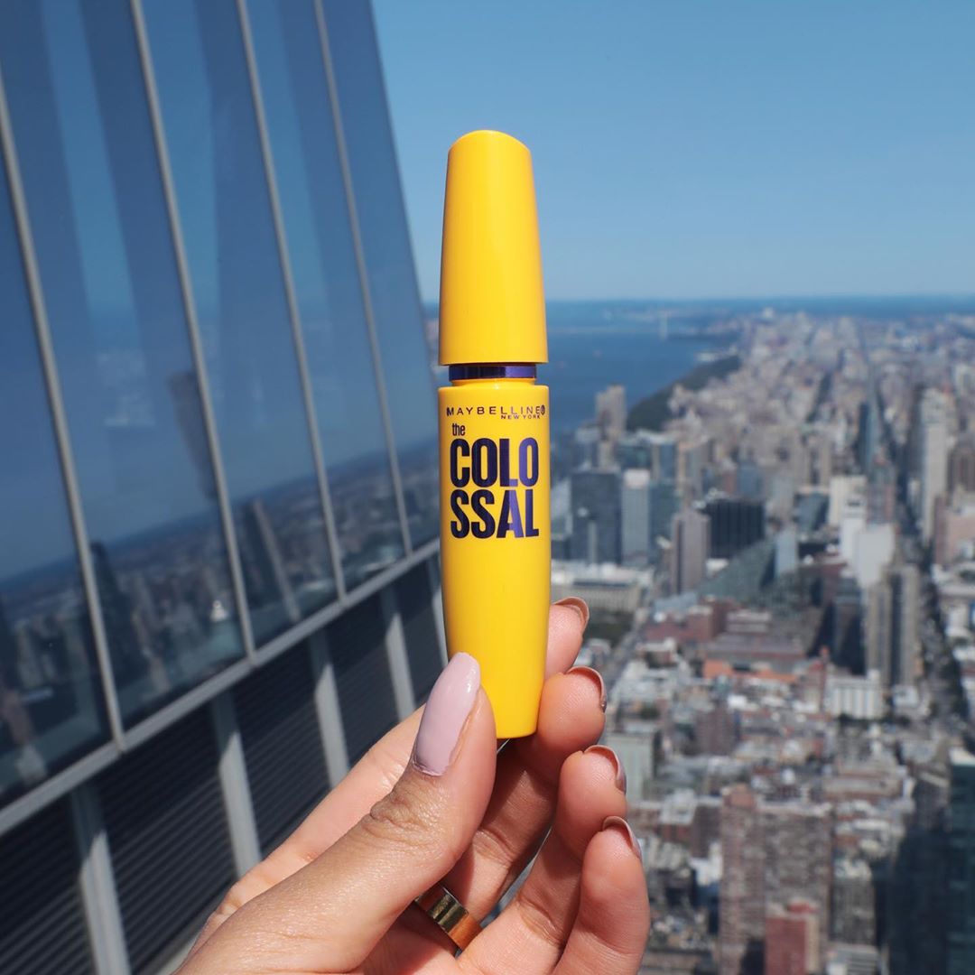 Maybelline New York - The secret for voluminous lashes? 👀 Our #colossalmascara! This fan favorite lengthens without clumps for dramatic volume. Drop 💛 in the comments if it’s your go-to!