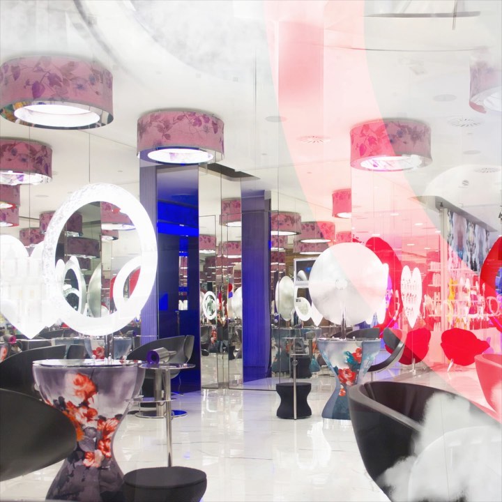 ALDO COPPOLA - 🌹 WE ARE BACK 🌹

Da Lunedi 18 Maggio tutti Gli Atelier Aldo Coppola riapriranno le loro porte in totale sicurezza e rispetto delle normative vigenti.
Per prenotazioni inviare una mail a...