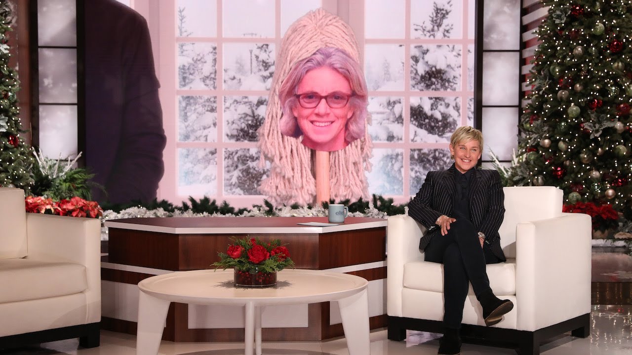 Ellen Previews Her Staff’s Holiday Albums