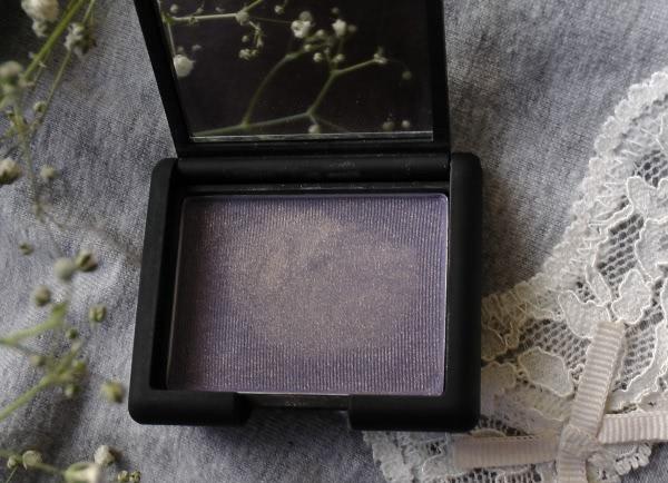 Моно-тени Nars  Shimmer Single Eyeshadow в оттенке  Strada