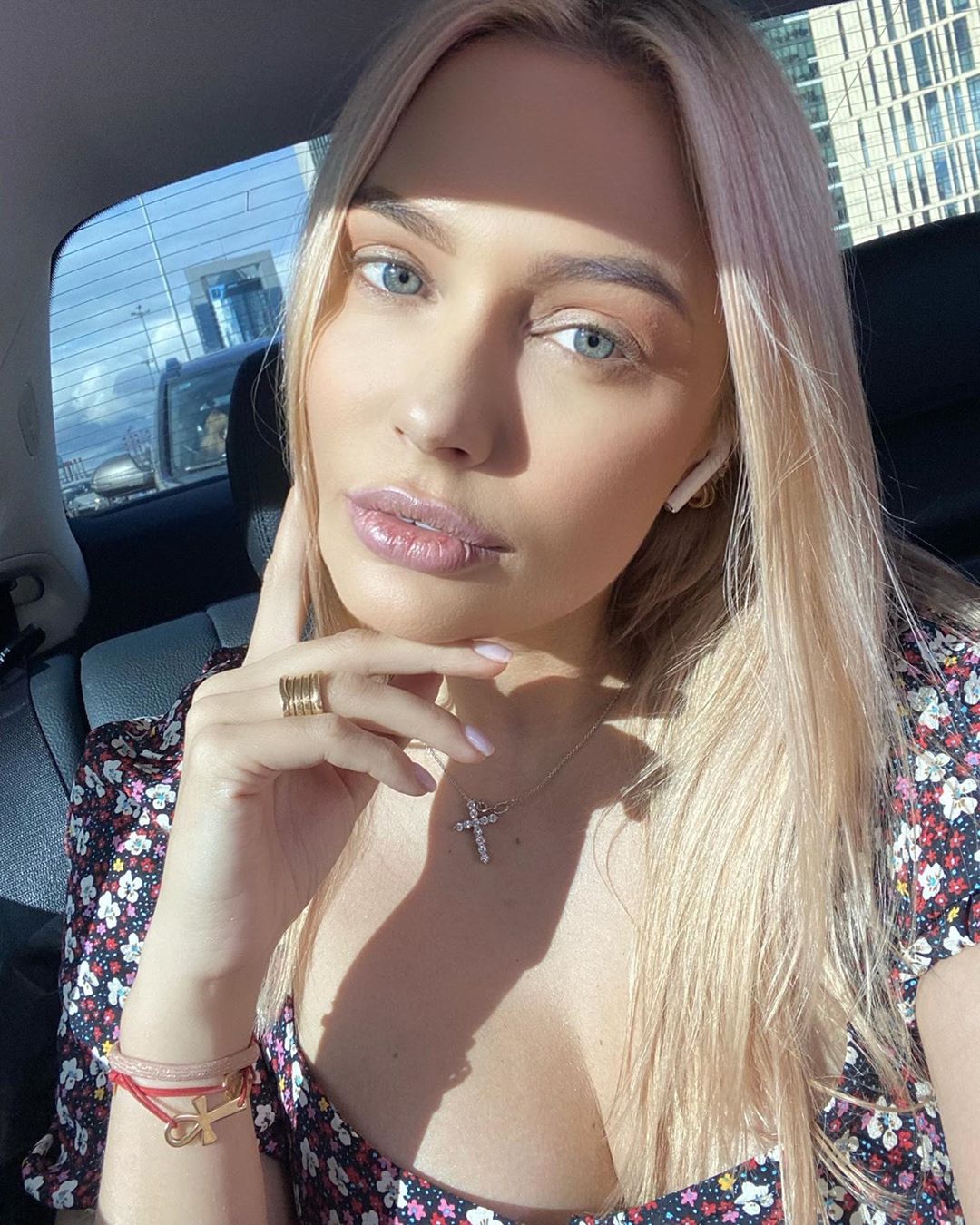 Natalia Rudova - На трубке занято - возможно вы уже никто... 😉
