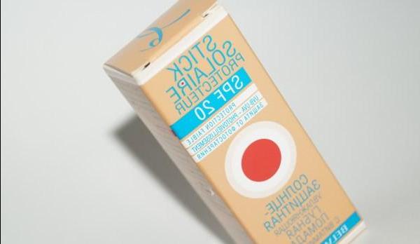Sunscreen lipstick Belweder Stick Solaire Protecteur SPF 20 - review