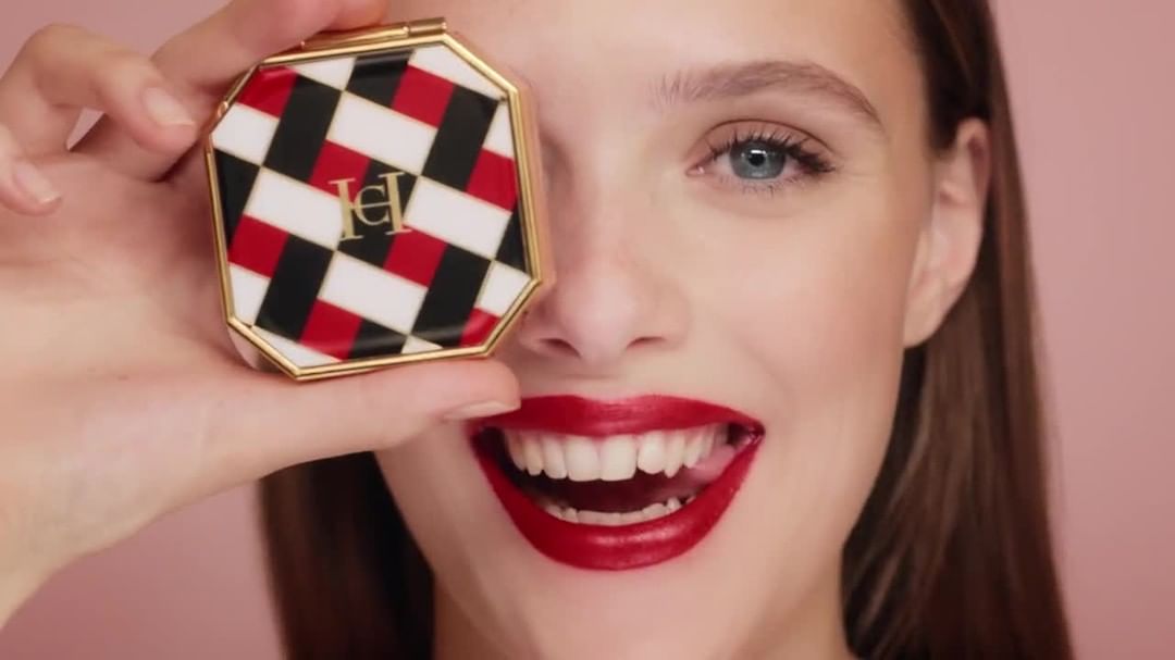 CAROLINA HERRERA - It's not just makeup, you make it up: Create your signature #HerreraBeauty lipstick and compact. Buy online at carolinaherrera.com for Spain and UK.