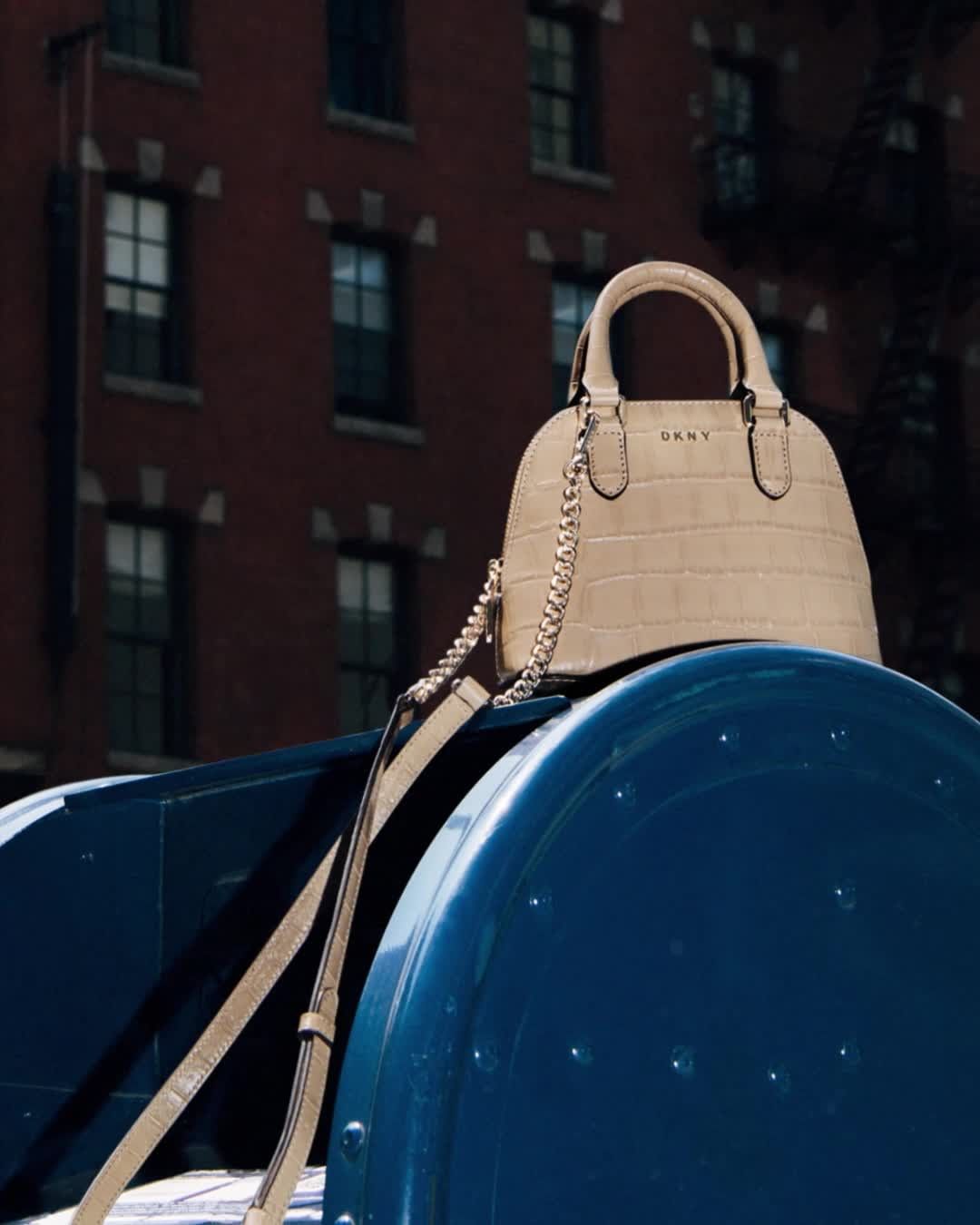 DKNY - Where did you get that bag?
Shop the Stefani Crossbody on DKNY.com. #DKNYSTATEOFMIND