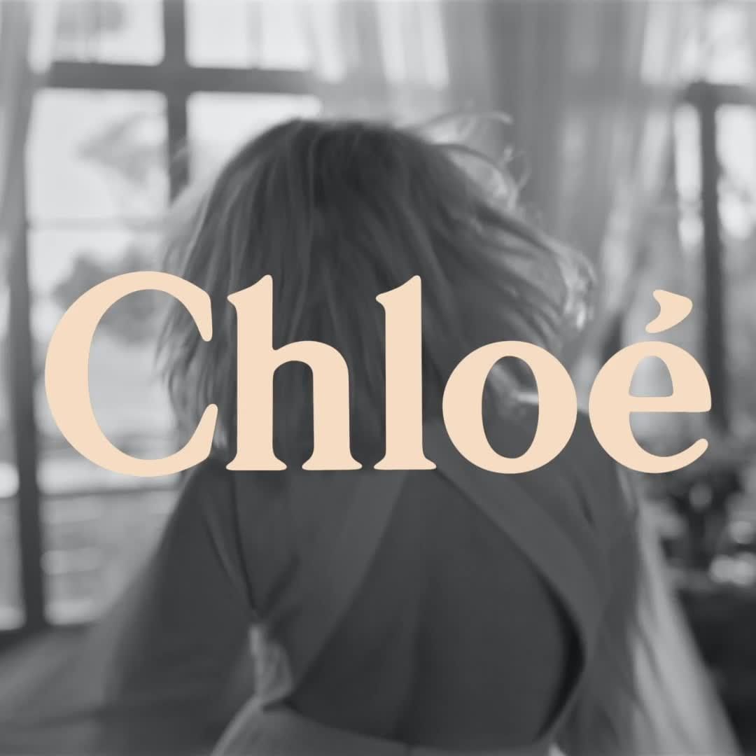 Chloé - Our signature fragrances have a new face. Watch this space for her debut

Visit chloe.com to discover Chloé fragrances

#CHLOEgirls
#CHLOE