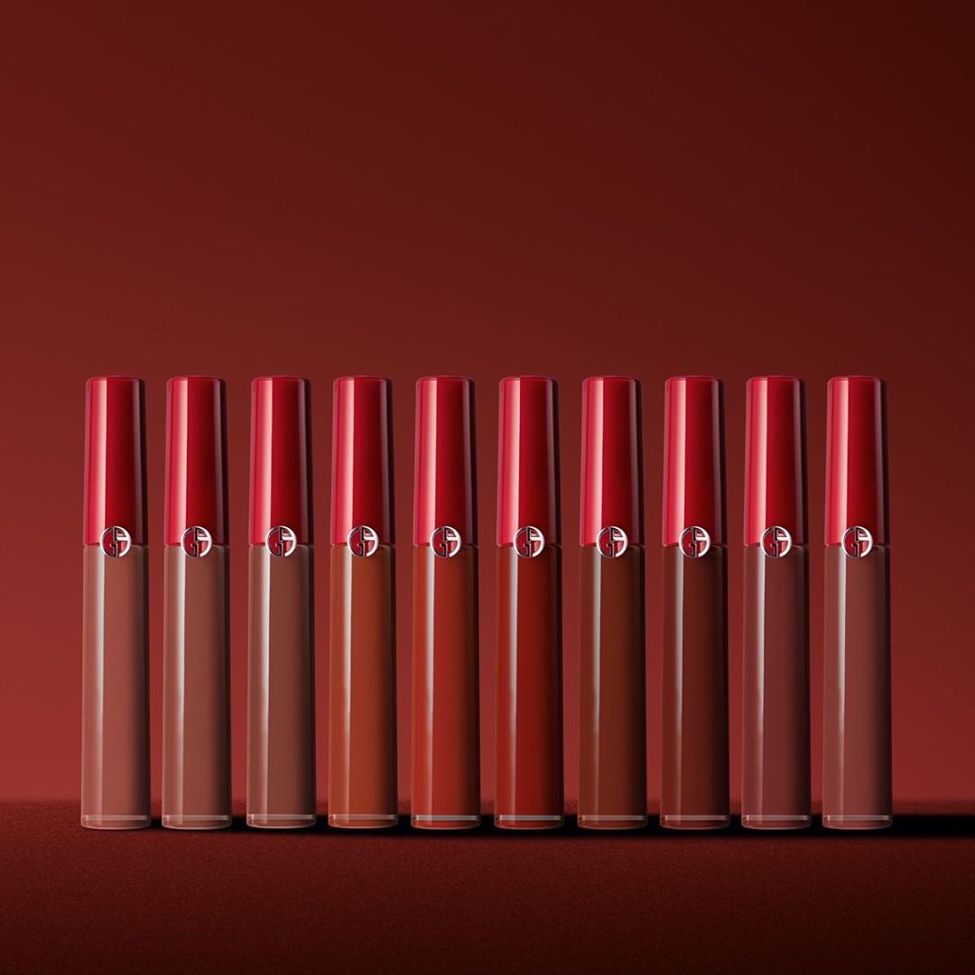 Armani beauty - A tribute to Venice. Bring warmth and sophistication to your red carpet look with the subtle and unique hues of LIP MAESTRO from the VENEZIA COLLECTION. 

#Armanibeauty #LipMaestro #ma...