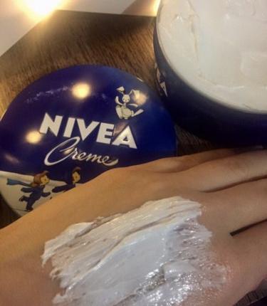 Универсальный увлажняющий крем NIVEA Creme фото