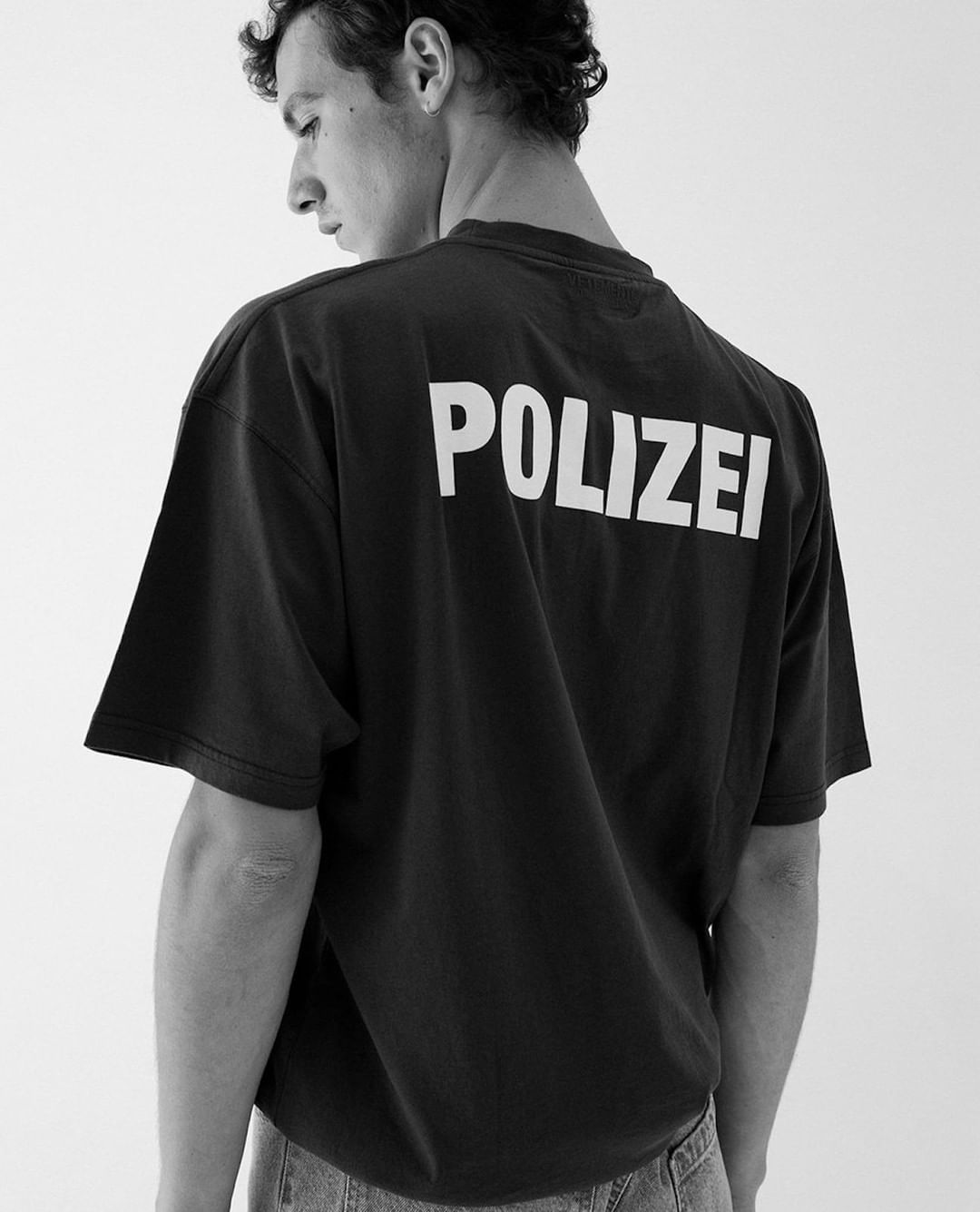 A N T O N I O L I . E U - POLIZEI @vetements_official